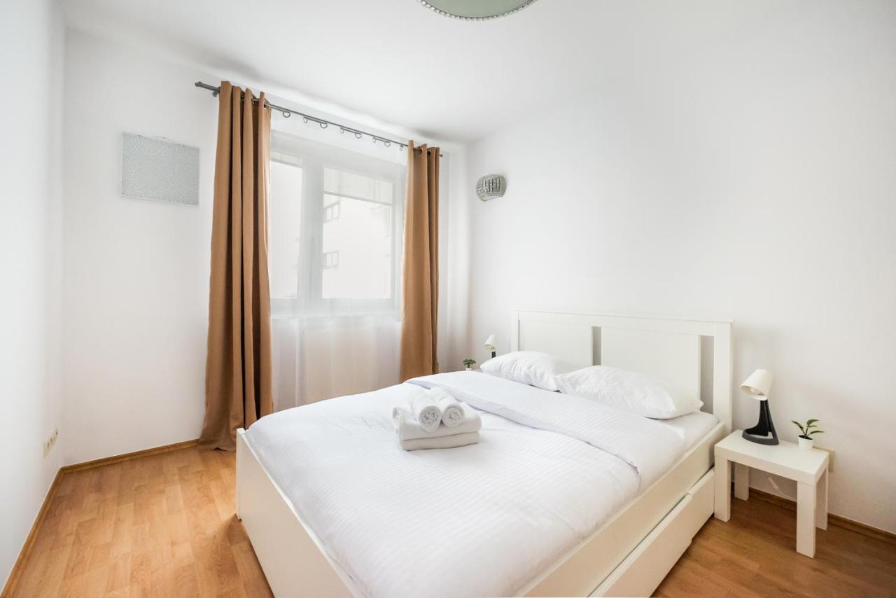 Ken 54 2-Bedroom Apartment Варшава Екстер'єр фото